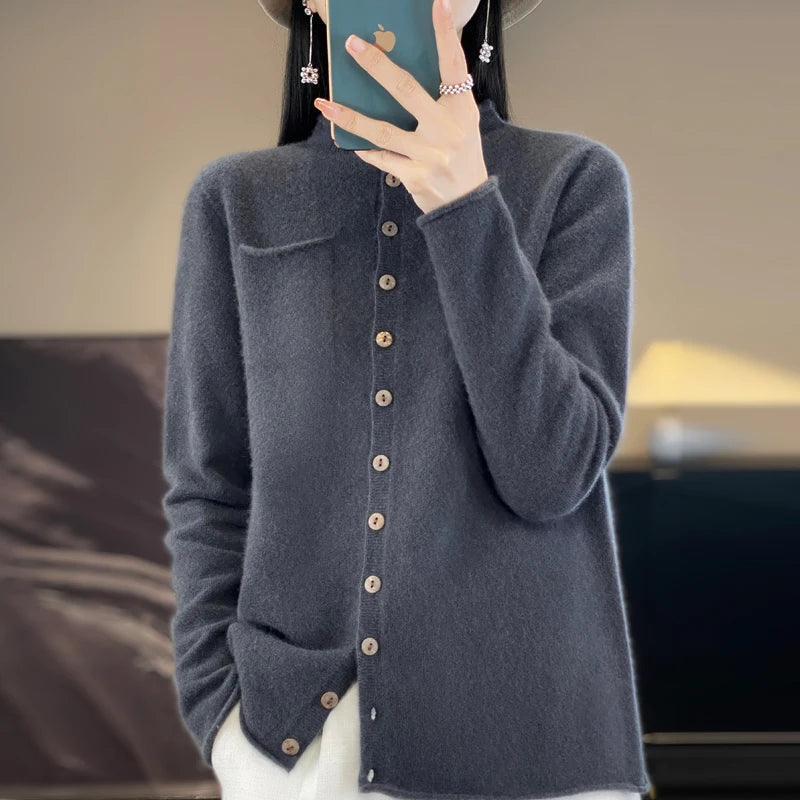 Lima Maglione da Donna in Merino Collo a V Morbido | Traspirante, Leggero 1