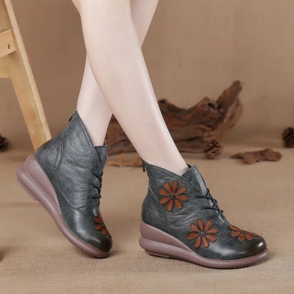 Lina Stivaletti da Donna con Tacco a Wedge in Pelle | Invernali, Floreali 4