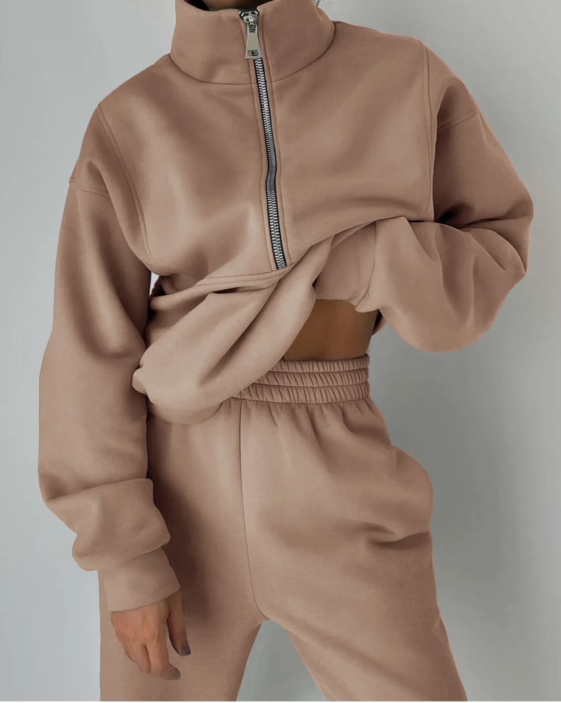 Lira Completo Sportivo da Donna con Zip | Comodo, Caldo 8